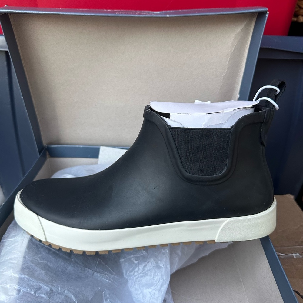 Universal Thread Black and White Rubber Boots (Shirley Boots)